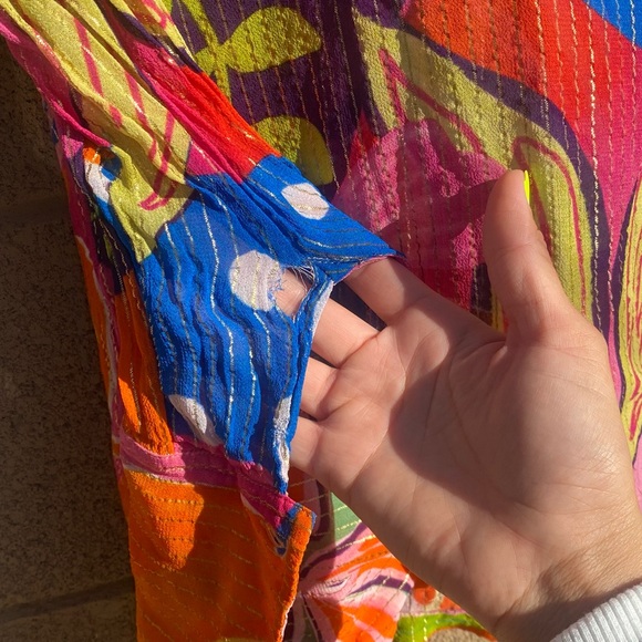 Rococo Sand Plum Shirt in Mix Fruit Medium Womens Button Down Blouse Top - Picture 10 of 12